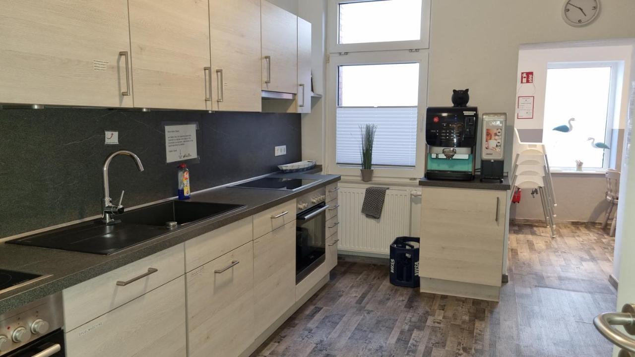 בורקום Pension Likedeeler Suite Sir Henry Morgan מראה חיצוני תמונה